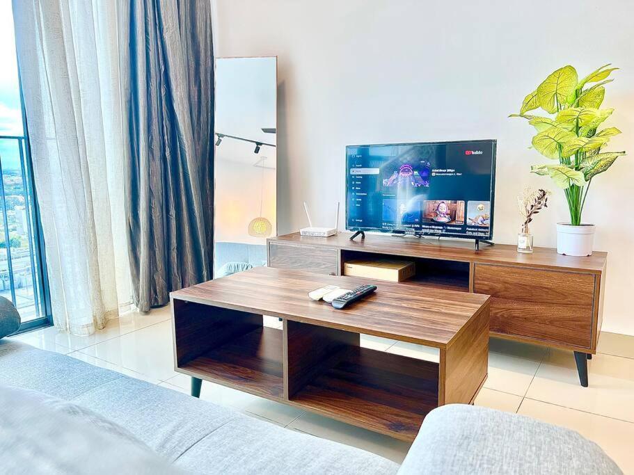 G 1-5Pax Cozy Home Trefoil Setia Alam 100Mps Wifi & Tv Sccc Екстер'єр фото